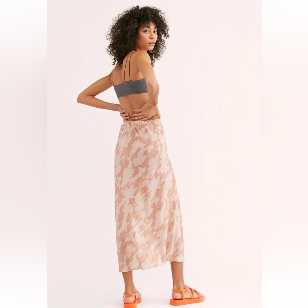 Free People Kendall Satin Camo Midi Skirt | Medium | Neutral Combo